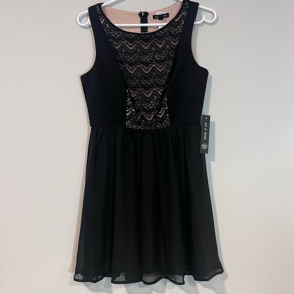 Elegant Black Lace Dress